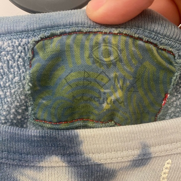 C bonz Pullover Sweater - Picture 3 of 3